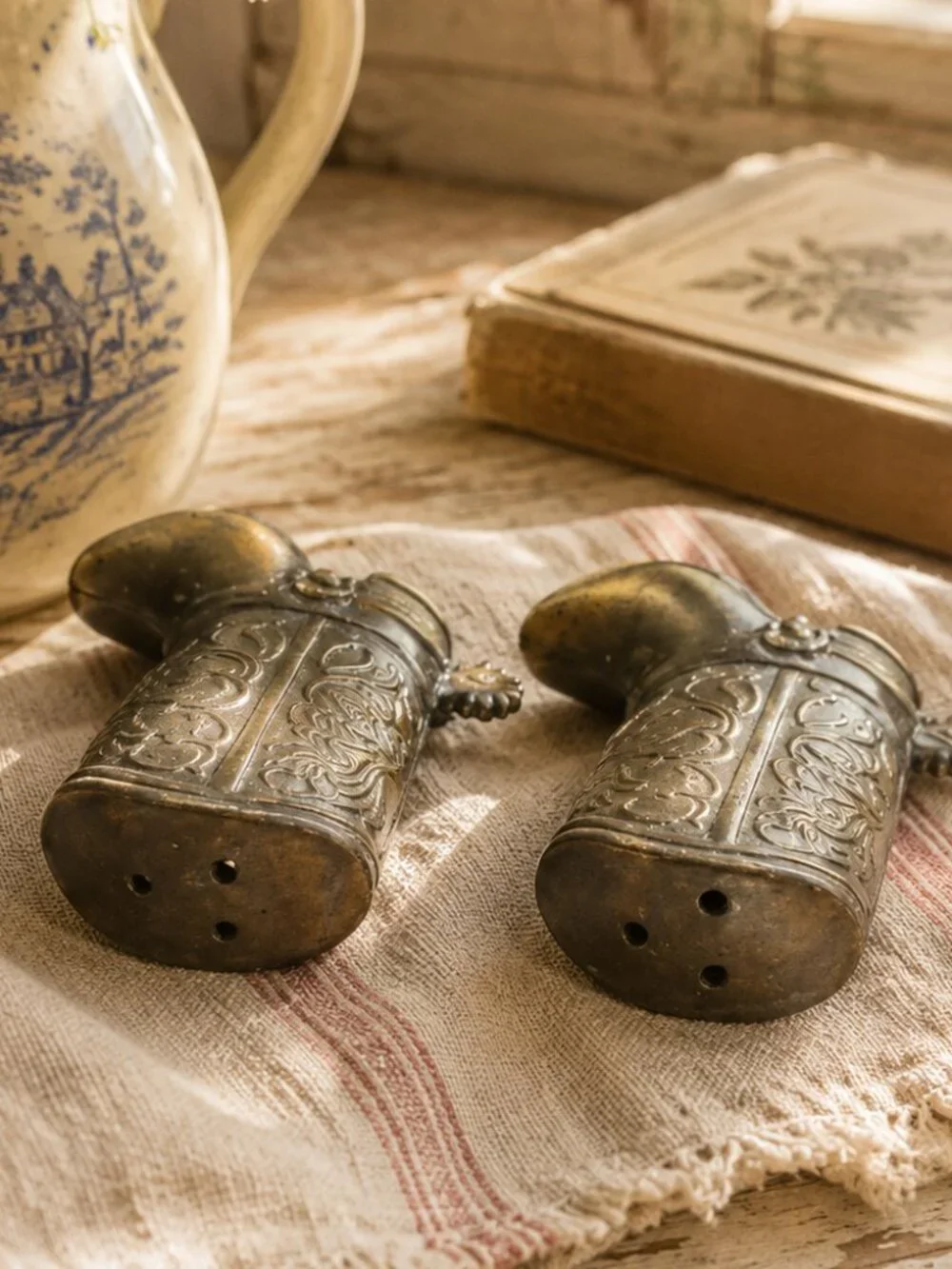 Vintage Western Cowboy Boots Salt & Pepper Shakers